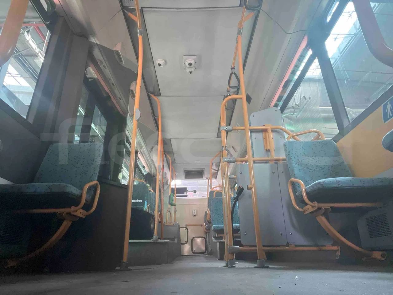 Iveco Citelis - power outlets detail