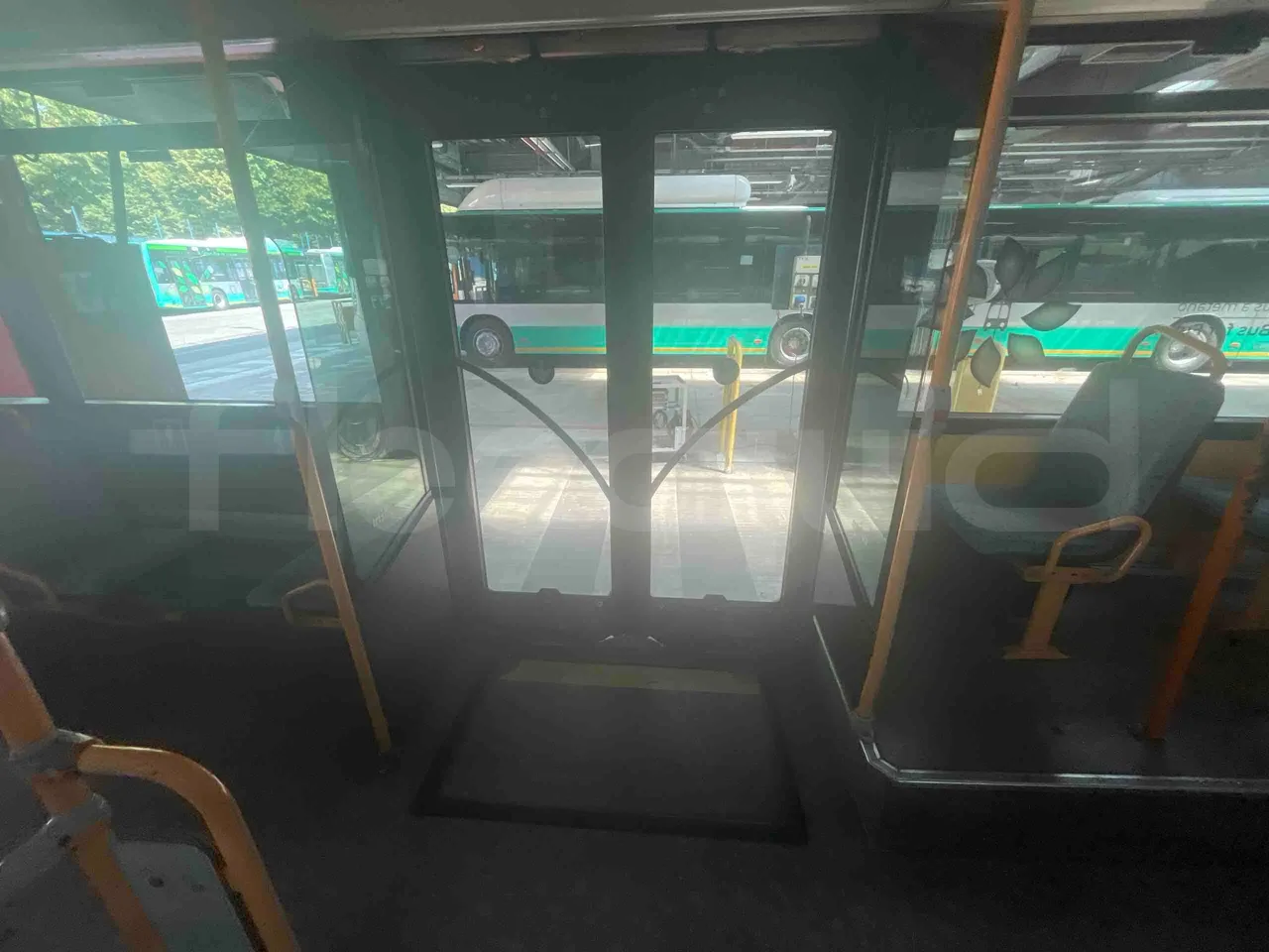 Iveco Citelis - turntable internal (18m)