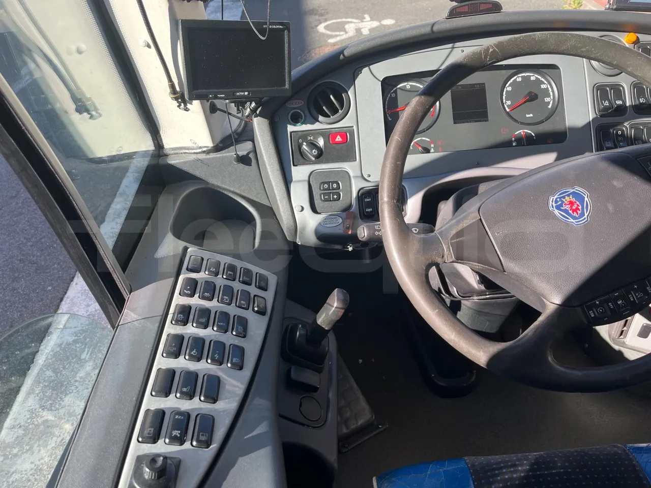 Scania Irizar i4H i4CD 11.48 - Euro6 - 302kW - 11.480mt - onboard devices 1