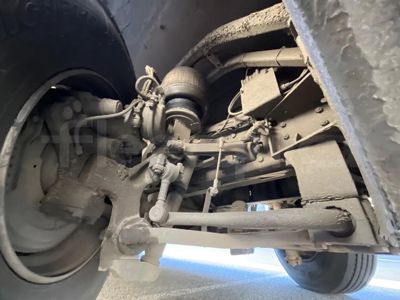 Scania Irizar i4H i4CD 11.48 - Euro6 - 302kW - 11.480mt - front shock absorbers right