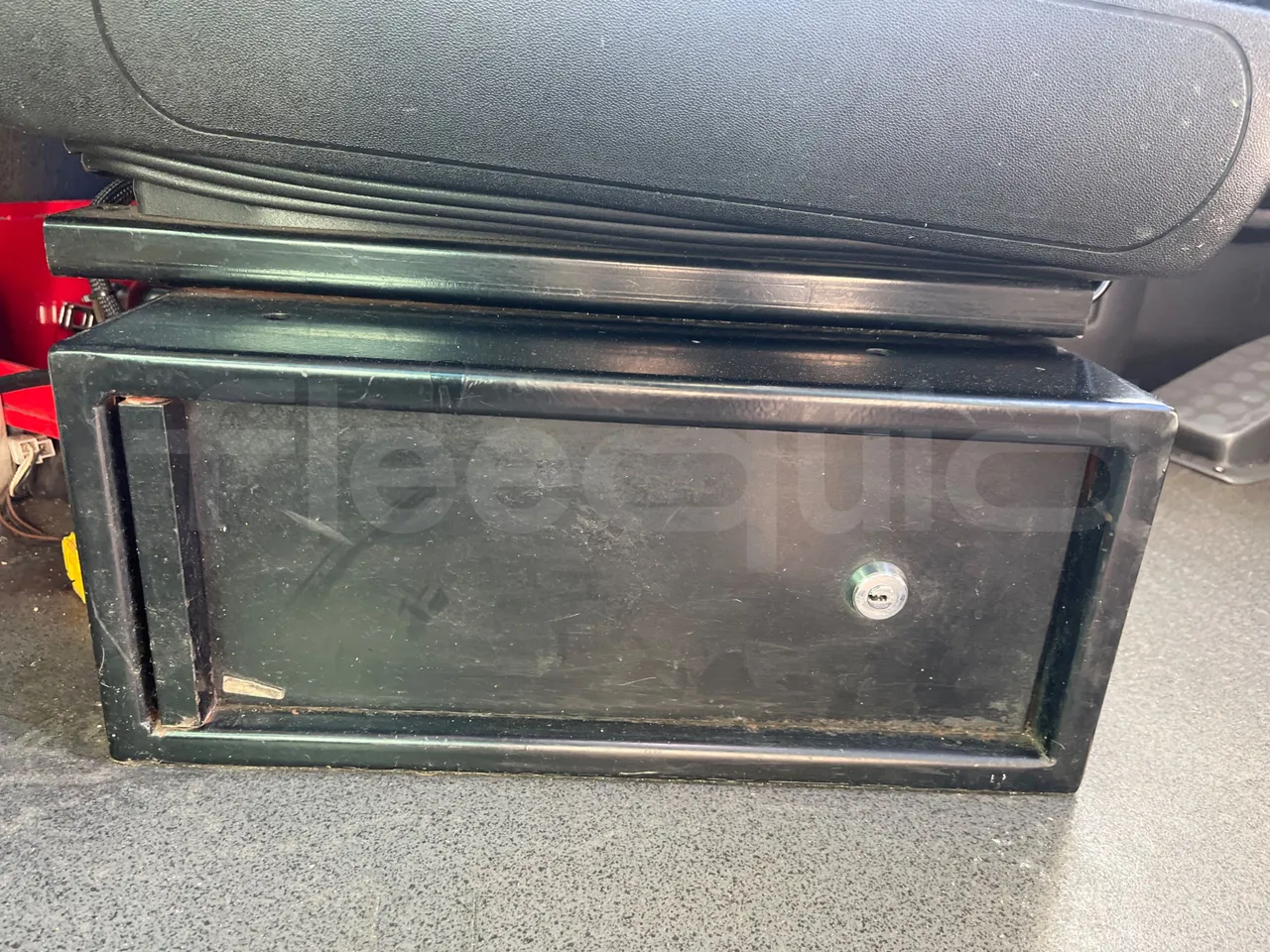 Scania Irizar i4H i4CD 11.48 - Euro6 - 302kW - 11.480mt - overhead compartments photo