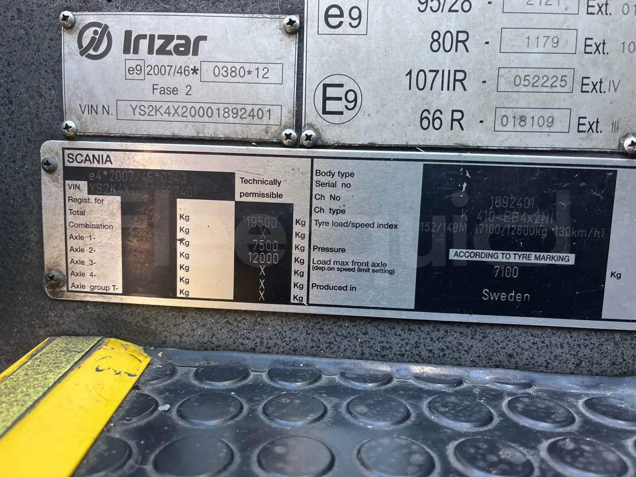 Scania Irizar i4H i4CD 11.48 - Euro6 - 302kW - 11.480mt - vehicle plate photo