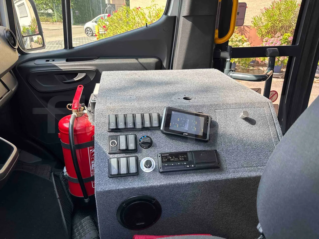 Mercedes-Benz Sprinter - onboard devices 3