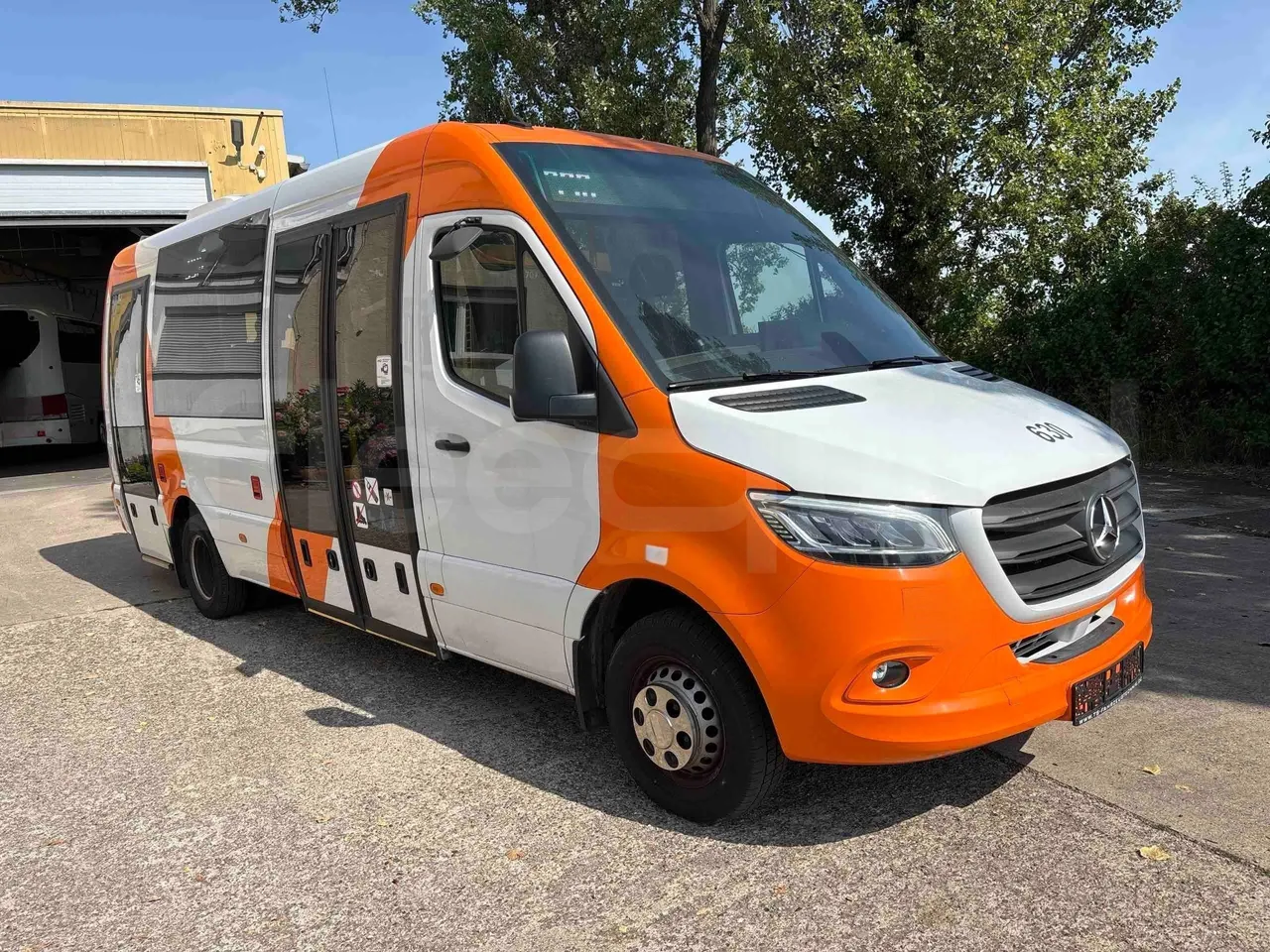 Mercedes-Benz Sprinter - Base cover photo