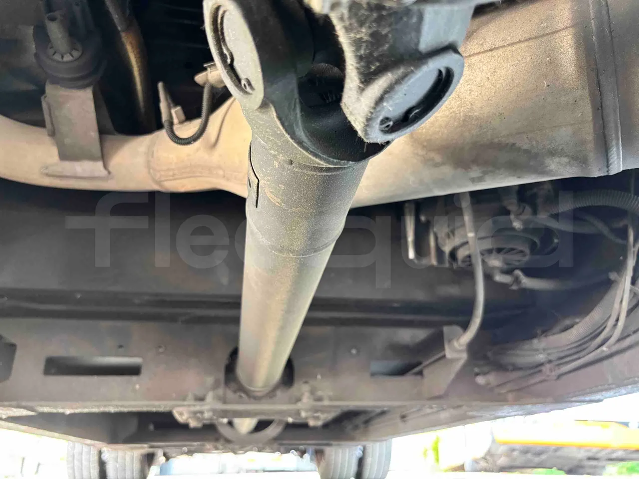 Mercedes-Benz Sprinter - driveshaft photo