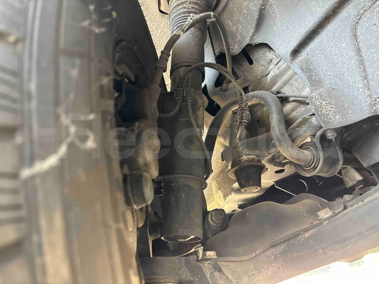 Mercedes-Benz Sprinter - front shock absorbers left