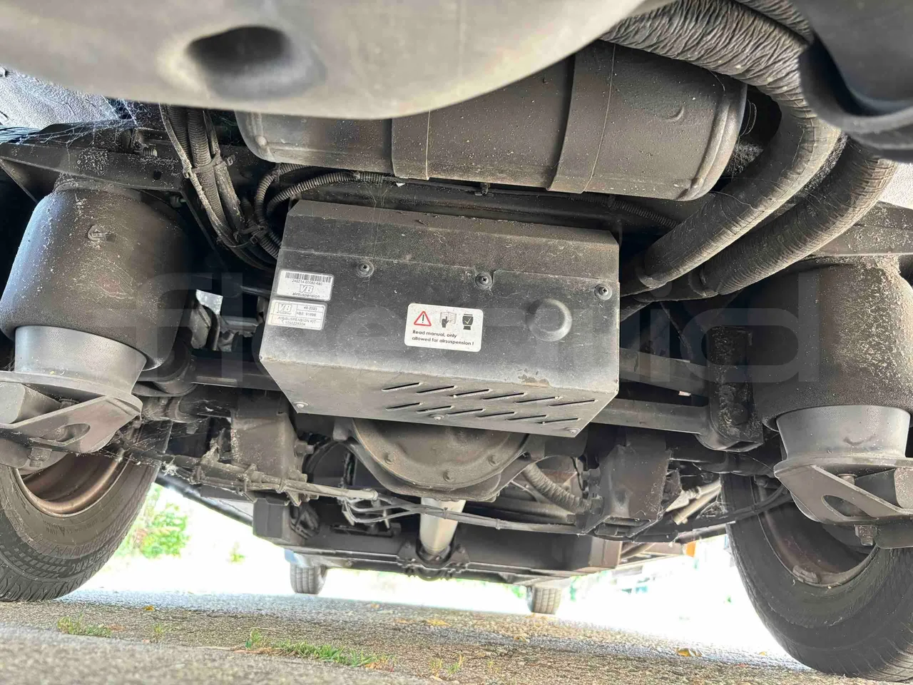 Mercedes-Benz Sprinter - Rear Undercarriage