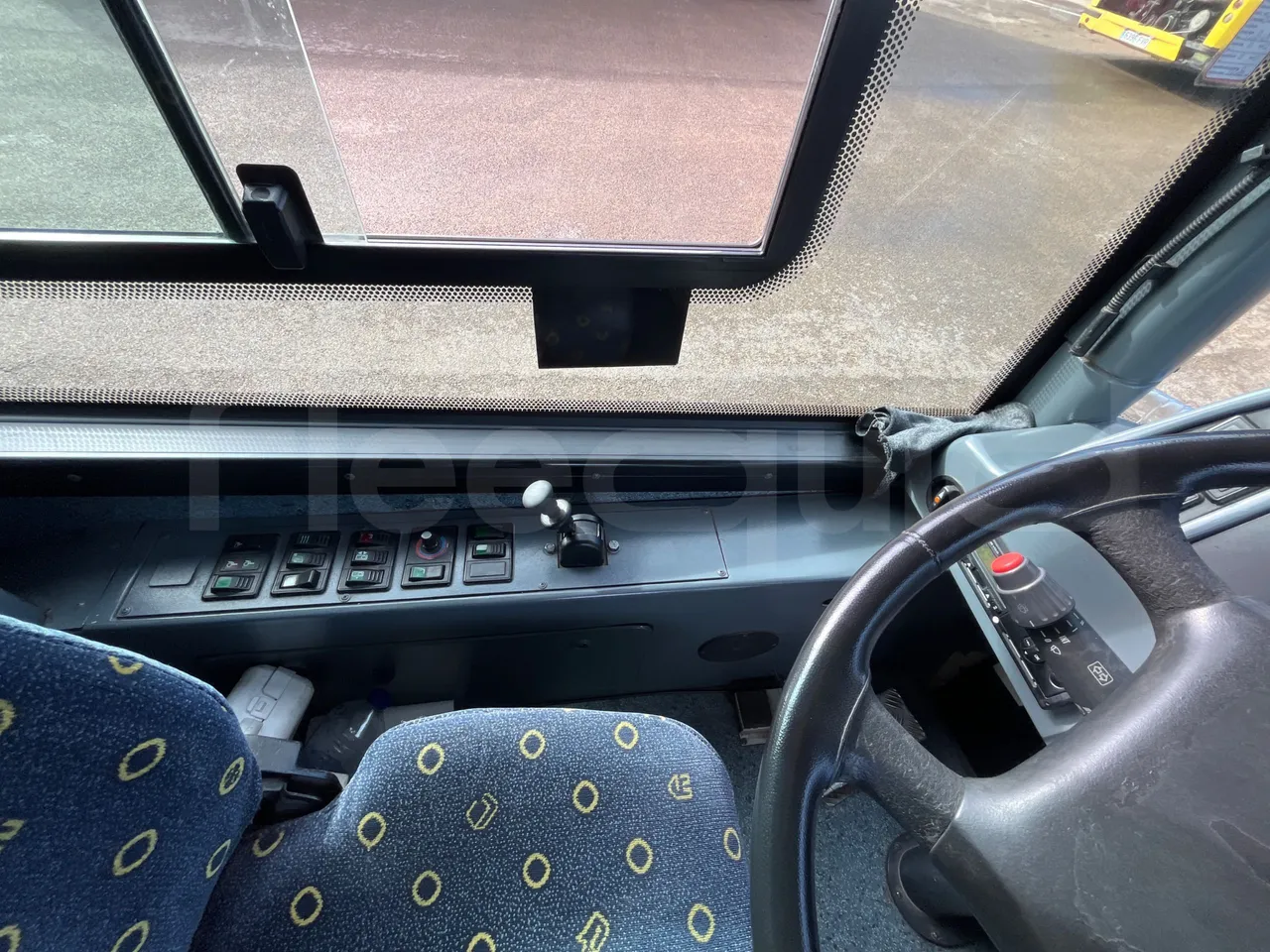 Mercedes-Benz OC500LE 1830H - EUR4 - 220kW - 12.800m - onboard devices 2