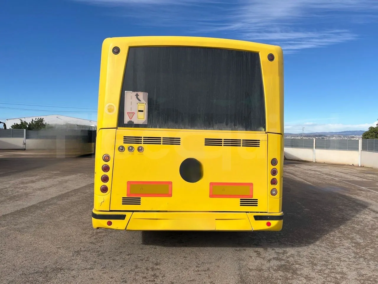 Mercedes-Benz OC500LE 1830H - EUR4 - 220kW - 12.800m - luggage rack photo