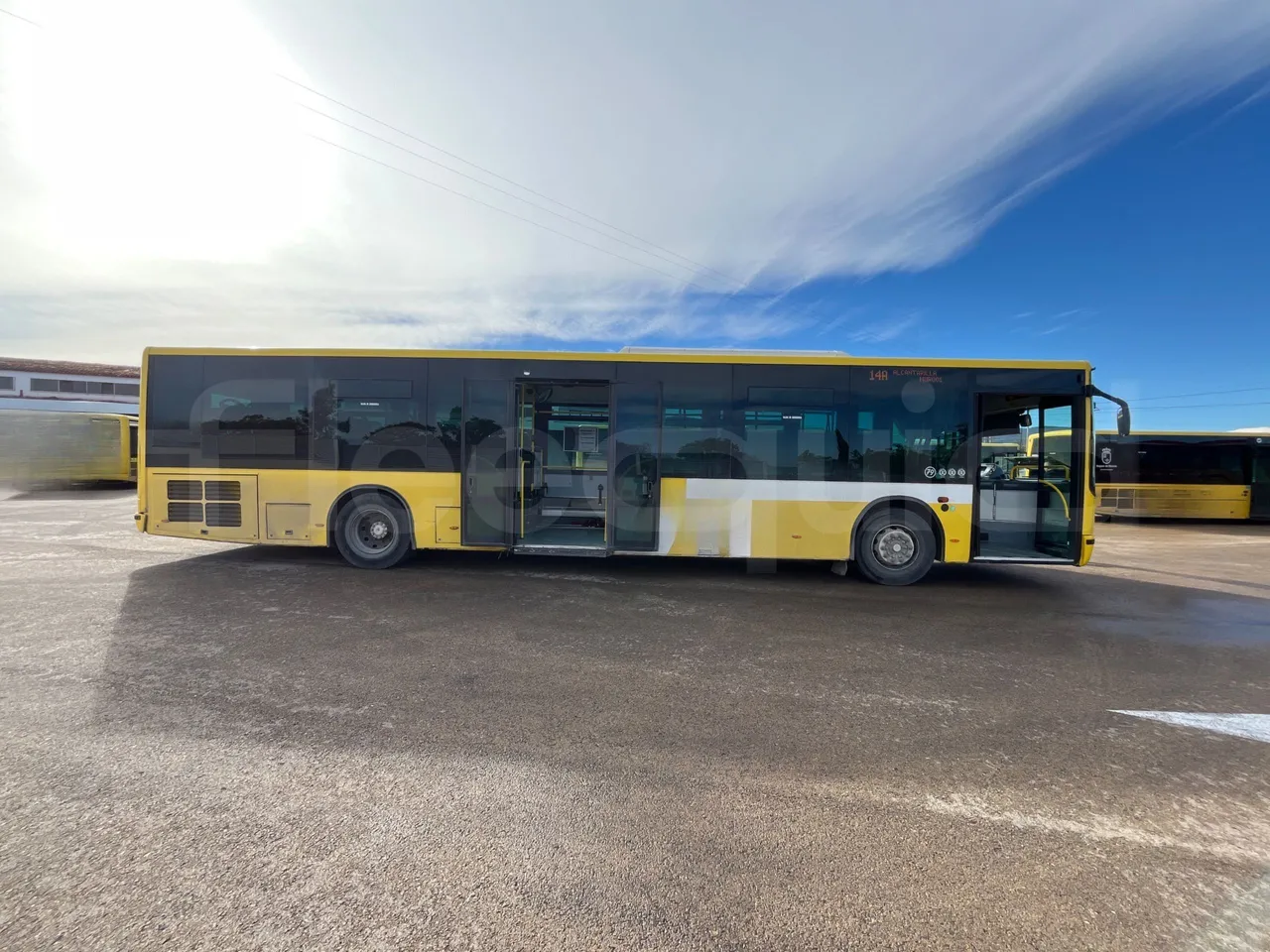 Mercedes-Benz OC500LE 1830H - EUR4 - 220kW - 12.800m - preheater webasto photo