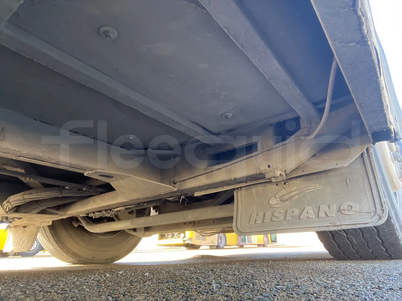 Mercedes-Benz OC500LE 1830H - EUR4 - 220kW - 12.800m - axle 3 air springs 2 right