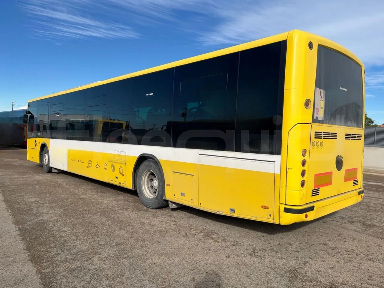 Mercedes-Benz OC500LE 1830H - EUR4 - 220kW - 12.800m - left side photo