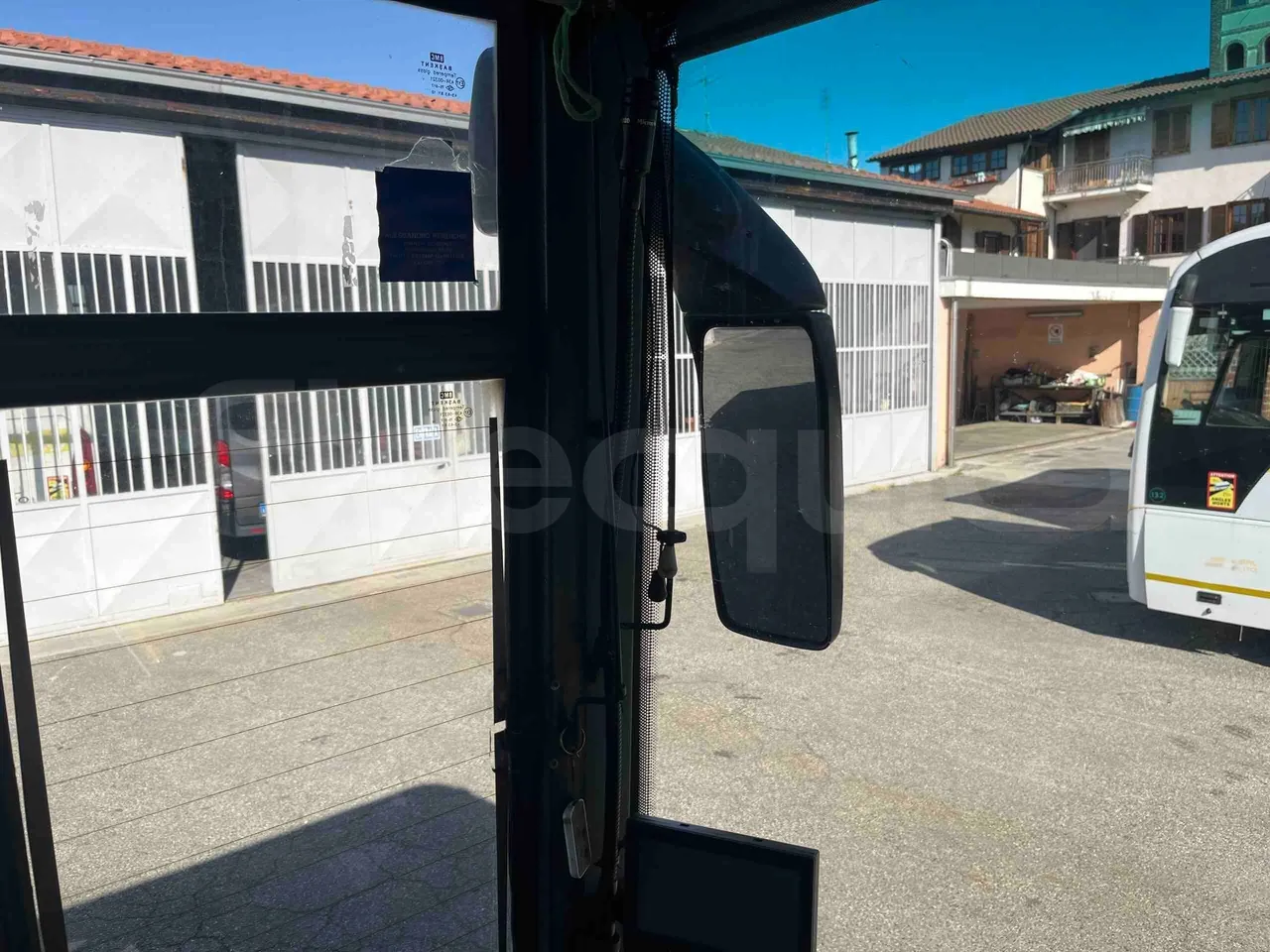 Bmc Alyos A5 - Euro5 - 228.03kW - 12mt - driver microphone accessories photo