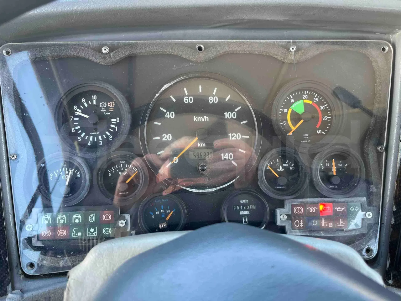 Bmc Alyos A5 - Euro5 - 228.03kW - 12mt - dashboard lights on