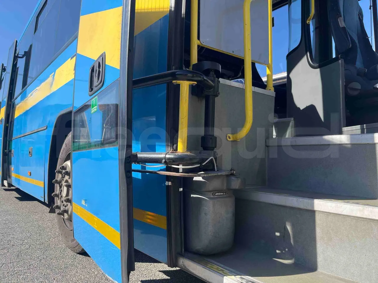 Bmc Alyos A5 - Euro5 - 228.03kW - 12mt - door mechanism photo