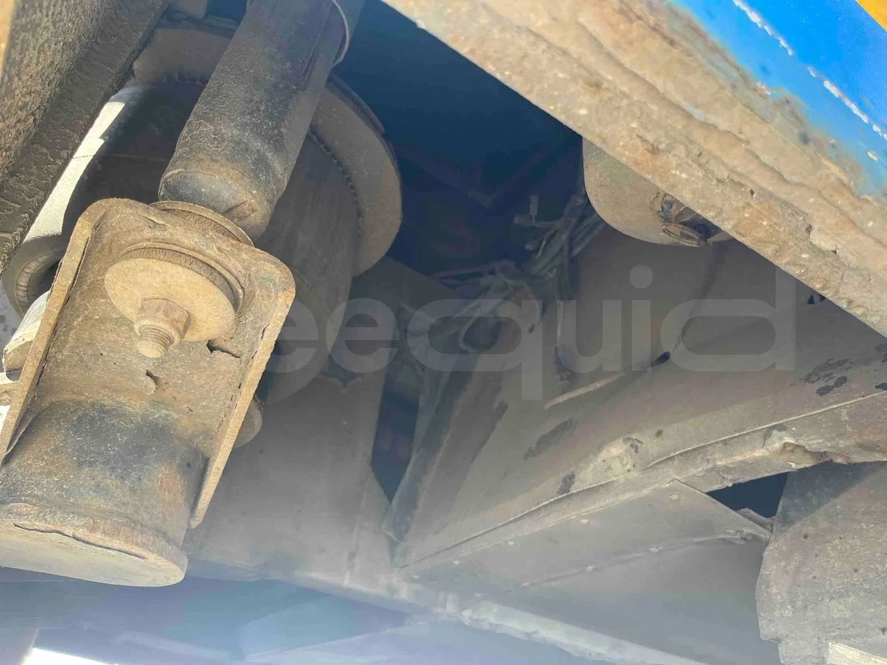 Bmc Alyos A5 - Euro5 - 228.03kW - 12mt - axle 2 shock absorbers 2 left