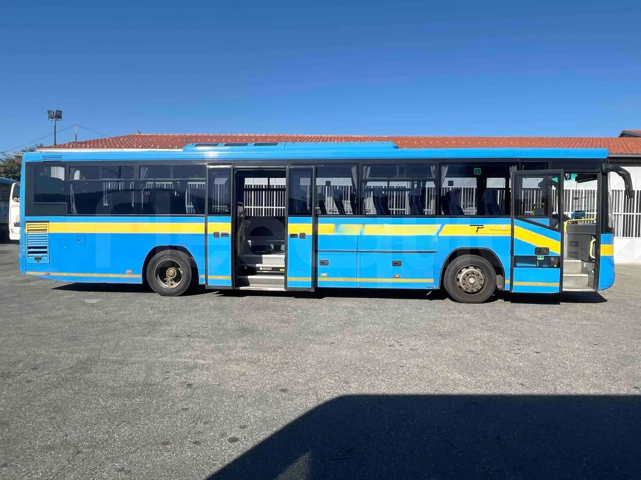 Bmc Alyos A5 - Euro5 - 228.03kW - 12mt - right side doors open