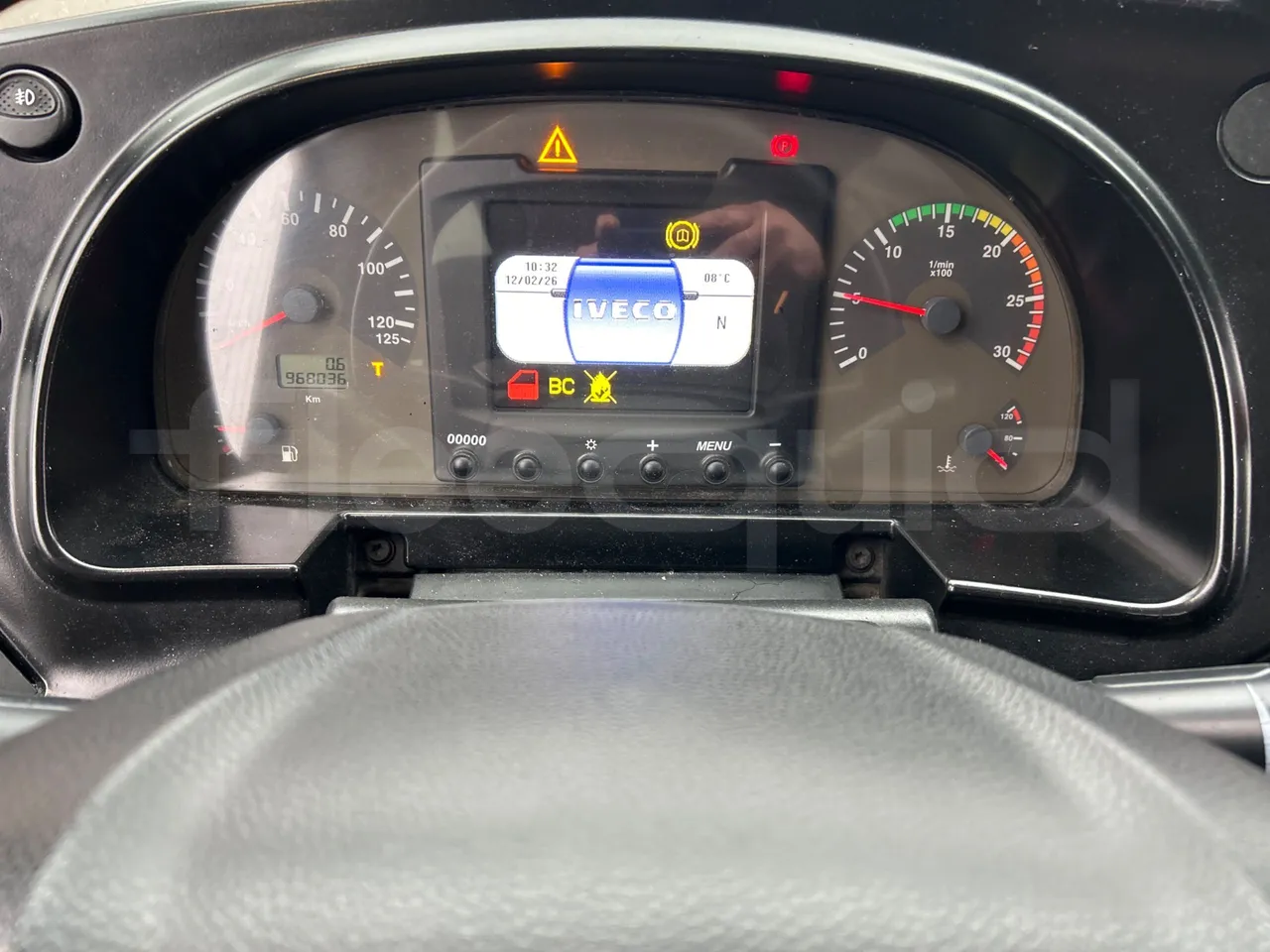 Iveco Magelys SFR2XX QC E8CU - EURO 6 - 294 Kw - 12.830 mt - dashboard lights on