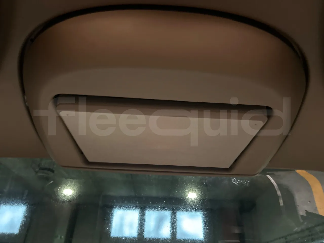 Iveco Magelys SFR2XX QC E8CU - EURO 6 - 294 Kw - 12.830 mt - monitor detail photo