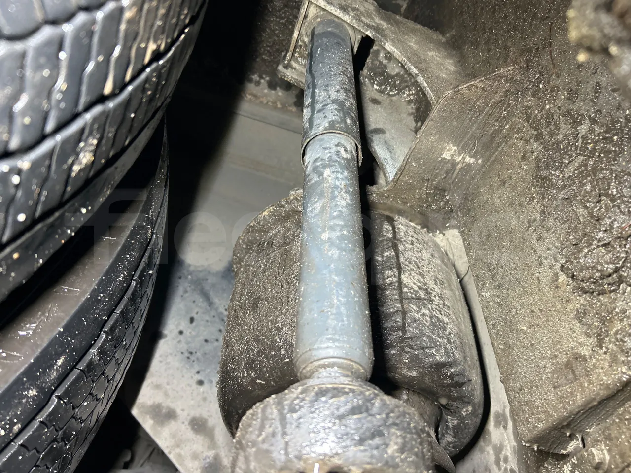 Iveco Magelys SFR2XX QC E8CU - EURO 6 - 294 Kw - 12.830 mt - axle 2 shock absorbers 2 left