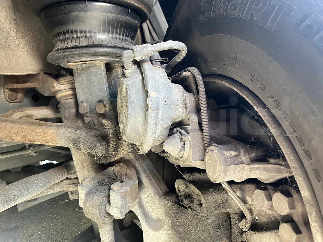 Irizar Century - First Axle Brake Calipers Left Side