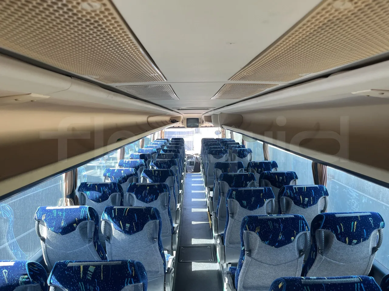 Irizar Century - Overhead Compartments
