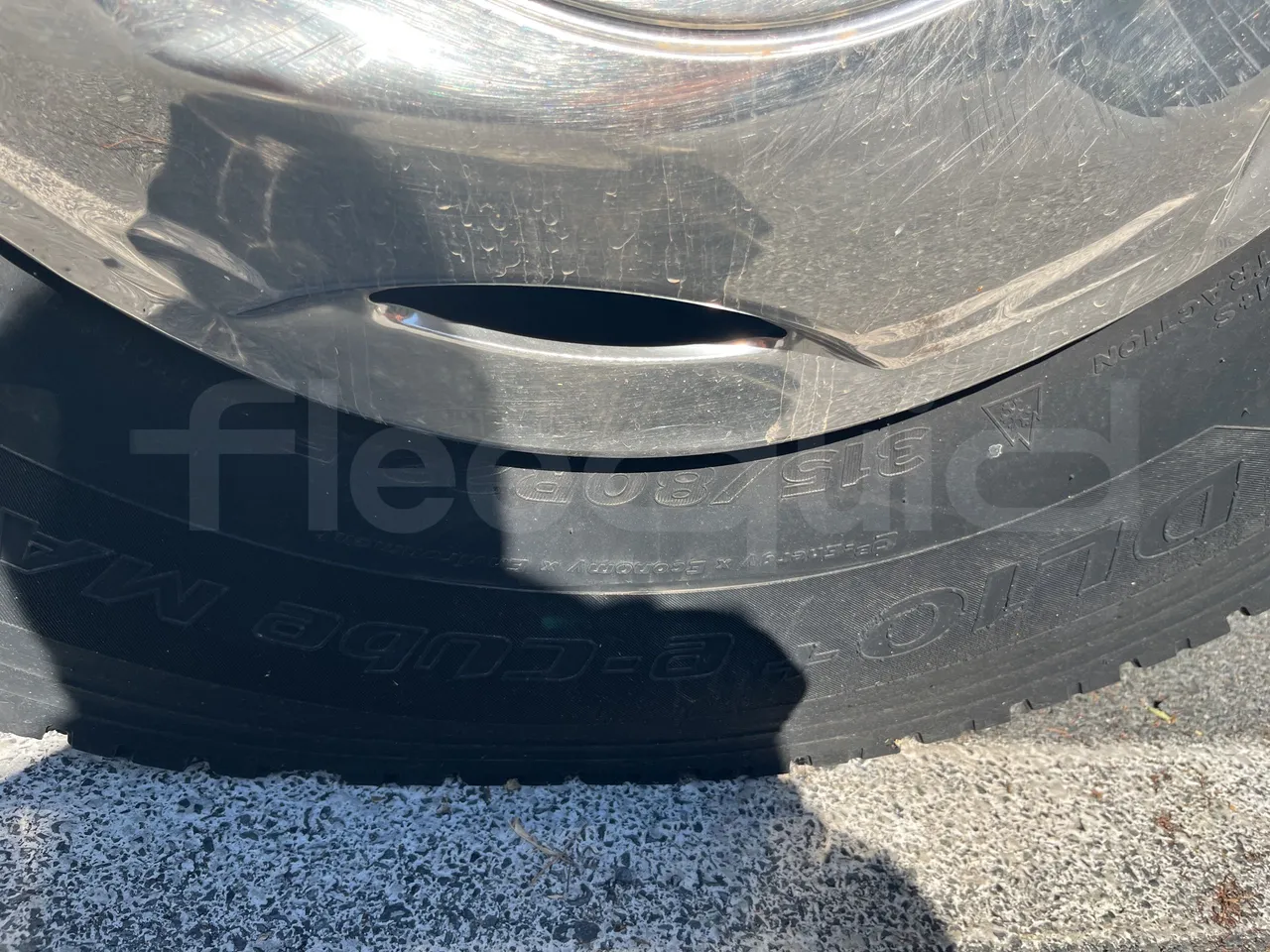 Irizar Century - Second Axle Left Side: Tyre Size