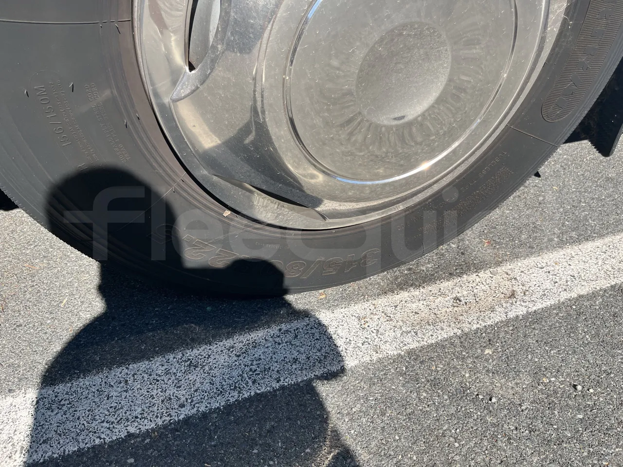 Irizar Century - Third Axle Left Side: Tyre Size