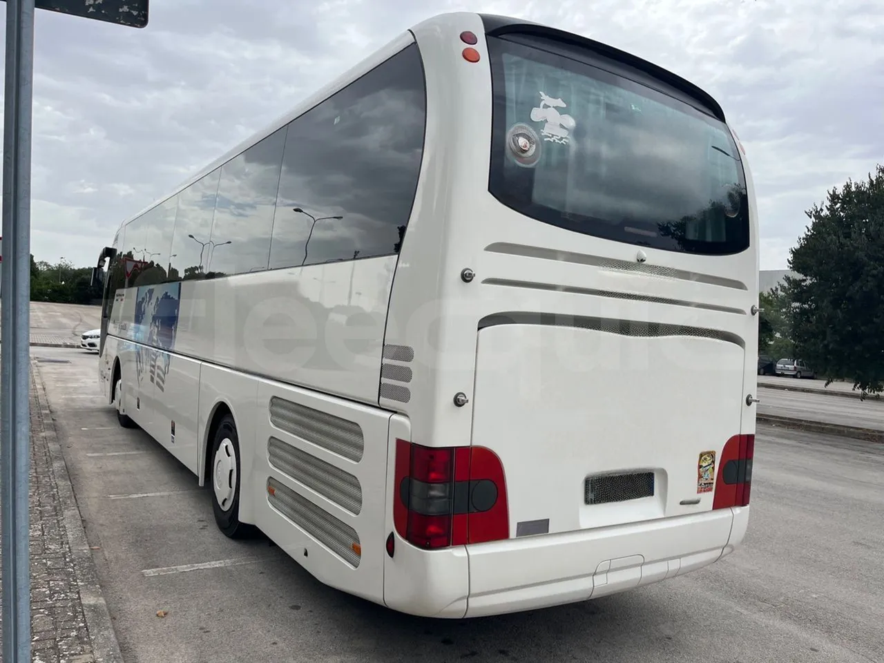 Man Lion's Coach B200746006/ Euro 6 - 338 Kw - 12 Mt - 3/4 left rear side