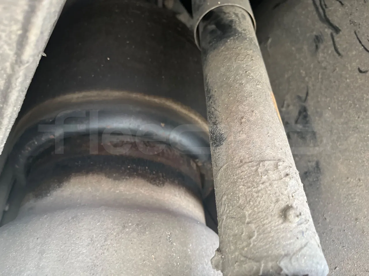 Man Lion's Coach B200746006/ Euro 6 - 338 Kw - 12 Mt - axel 2 air springs 1 right