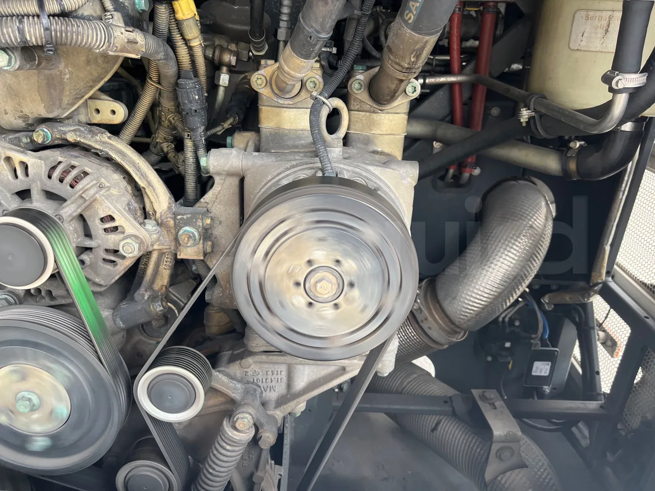 Man Lion's Coach B200746006/ Euro 6 - 338 Kw - 12 Mt - air conditioning compressor