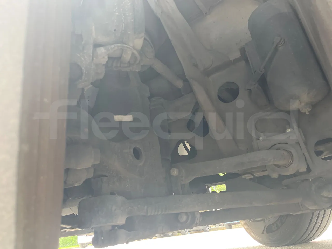 Man Lion's Coach B200746006/ Euro 6 - 338 Kw - 12 Mt - front axle left side