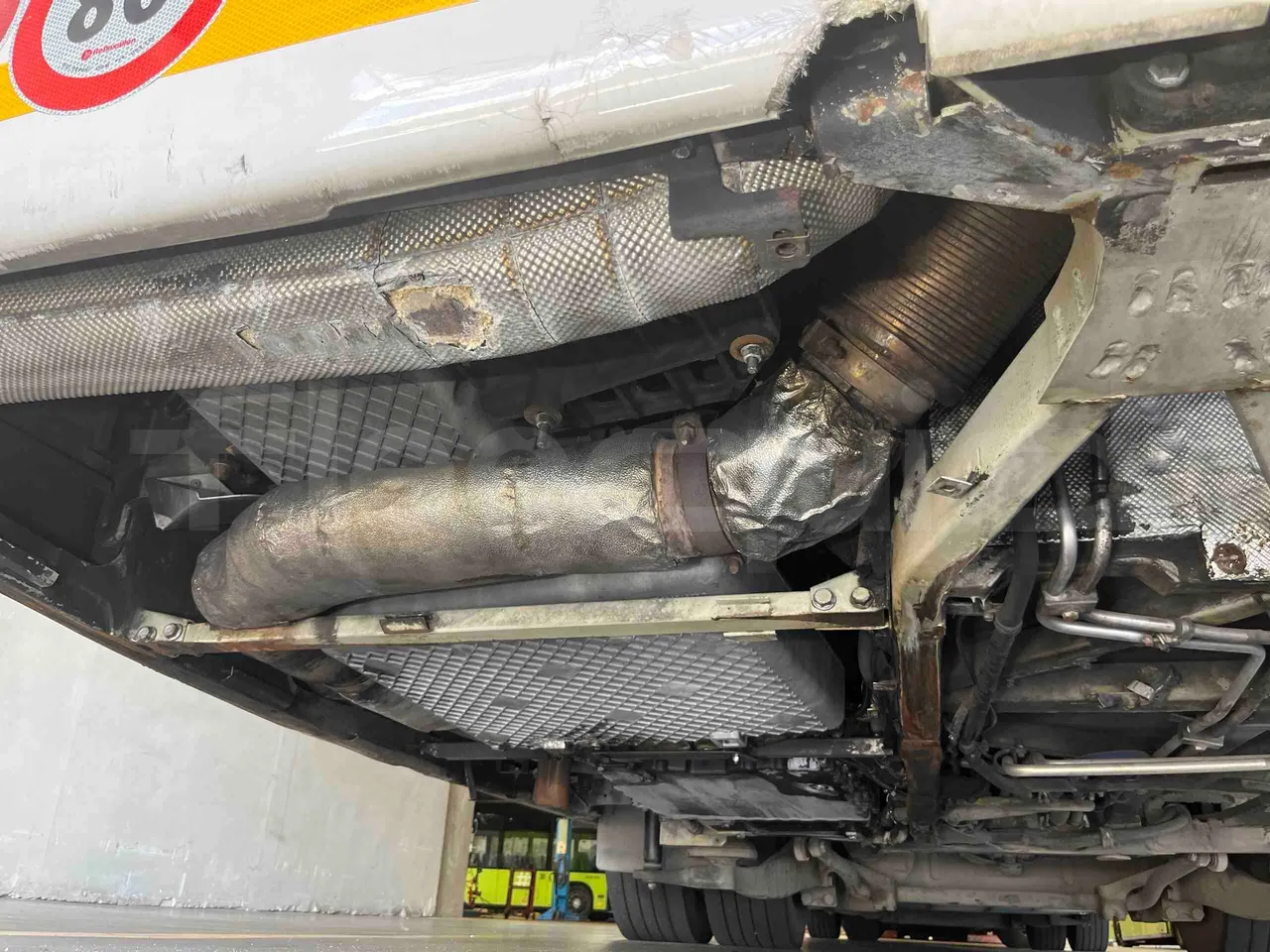 Mercedes-Benz Citaro G - Engine Without Protection