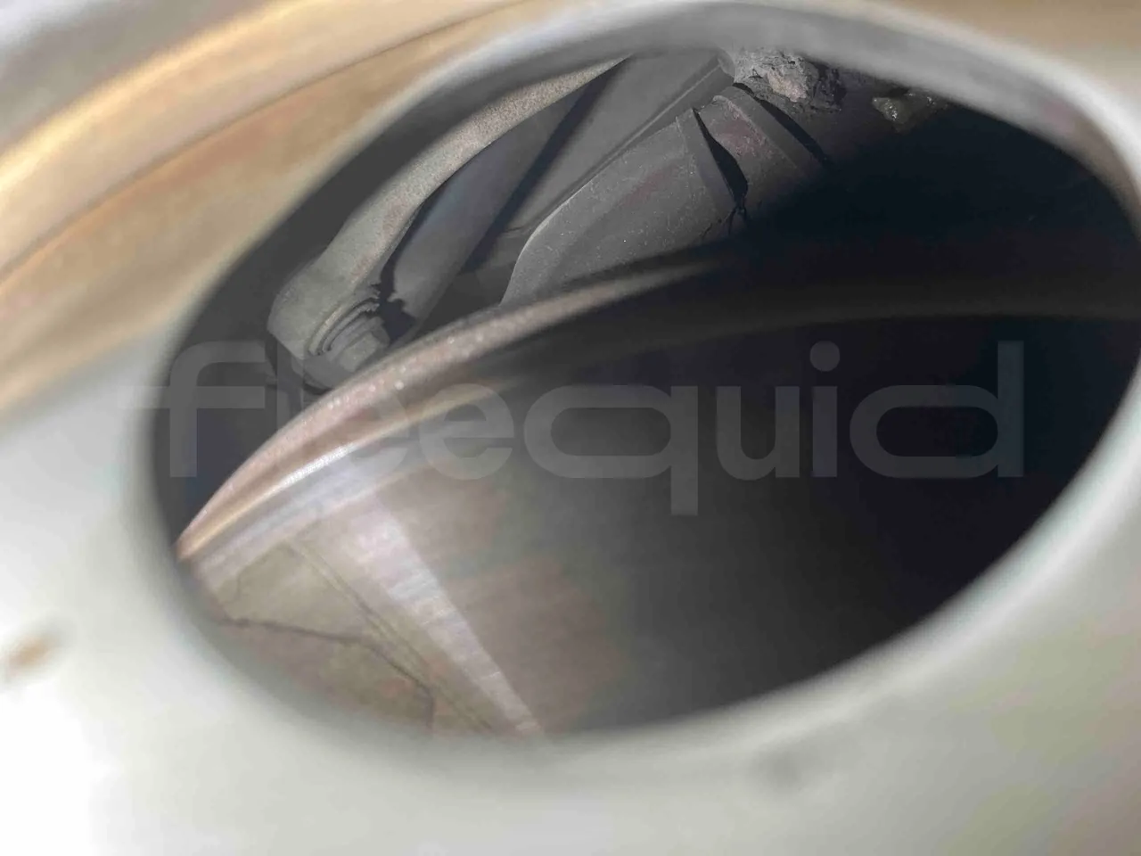 Mercedes-Benz Citaro G - First Axle Discs Right Side