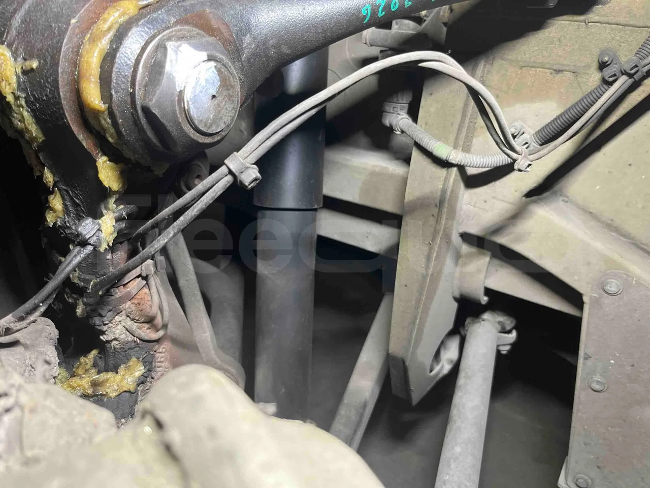 Mercedes-Benz Citaro G - First Axle Shock Absorbers Right Side