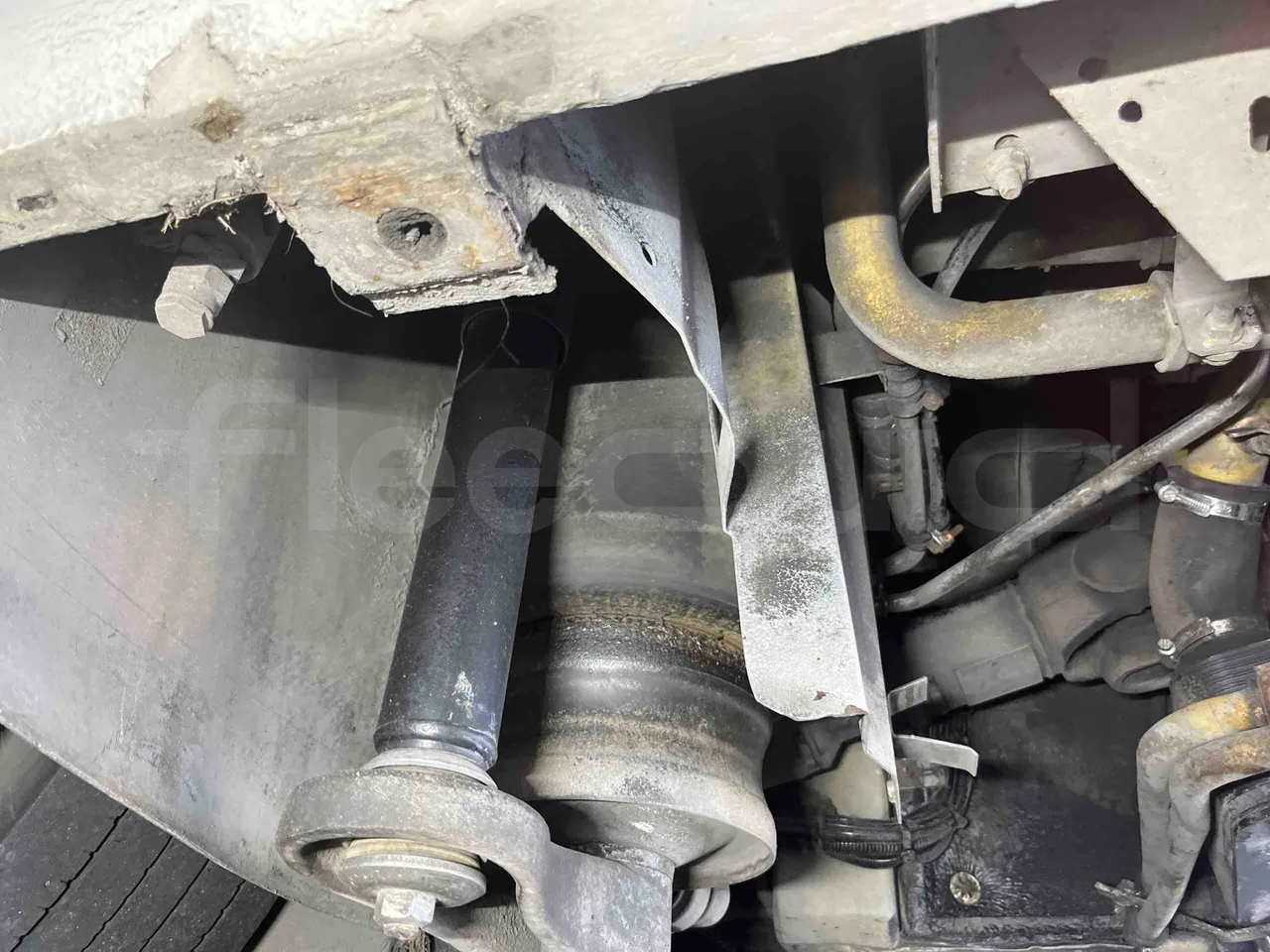 Mercedes-Benz Citaro G - Third Axle First Air Springs Left Side