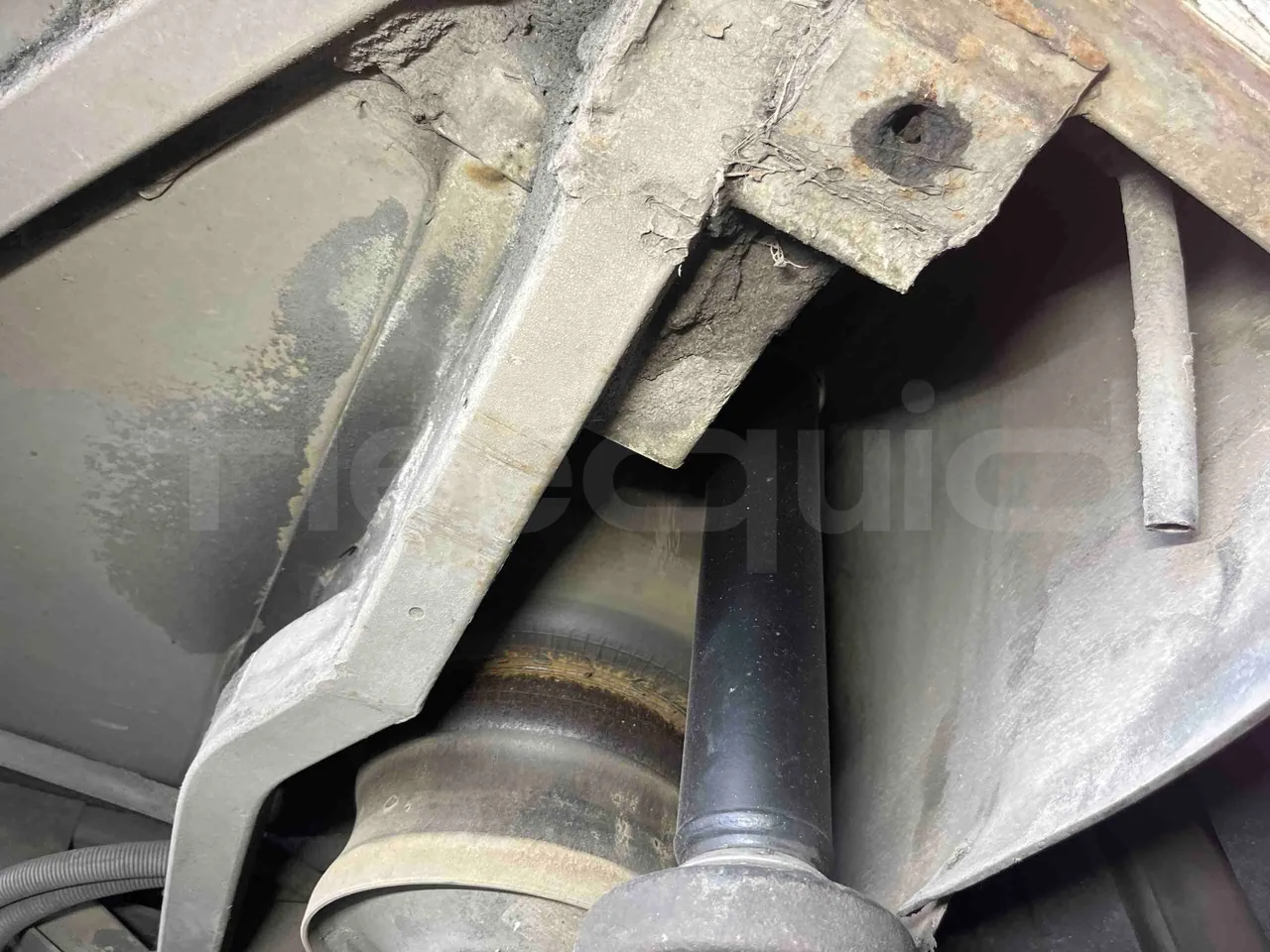 Mercedes-Benz Citaro G - Third Axle Second Shock Absorbers Right Side