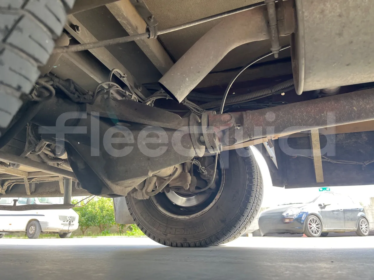 Iveco Daily 65C15 -EUR3 -107kW -7m Abicar - axle 2 discs left