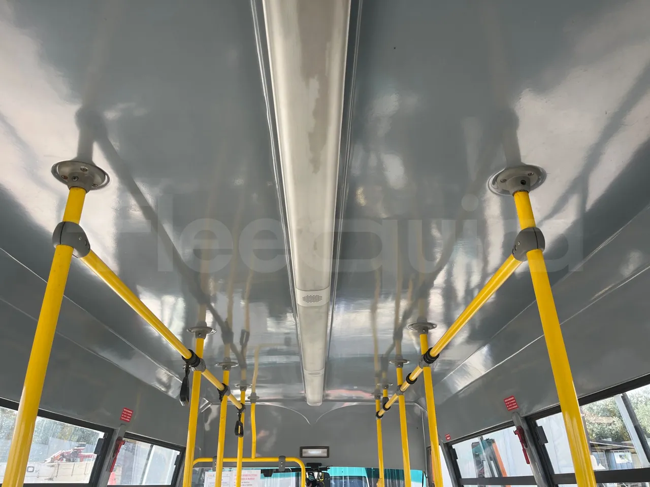 Iveco Daily 65C15 -EUR3 -107kW -7m Abicar - overhead compartments photo