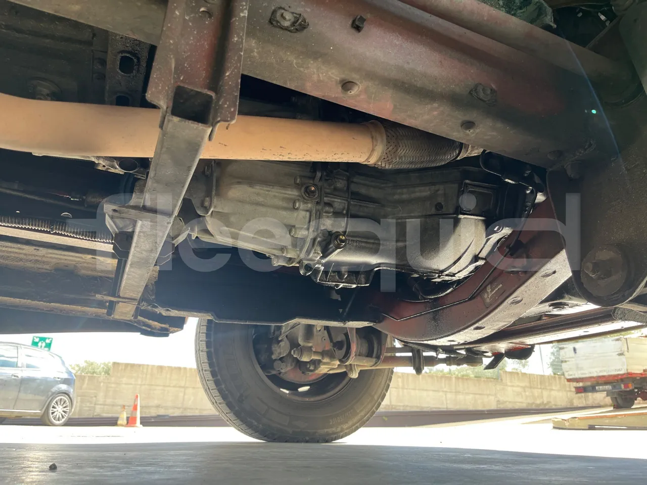Iveco Daily 65C15 -EUR3 -107kW -7m Abicar - front axle right side