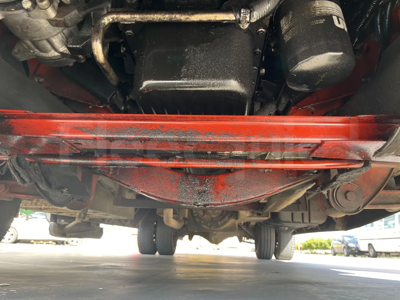 Iveco Daily 65C15 -EUR3 -107kW -7m Abicar - front undercarriage from front