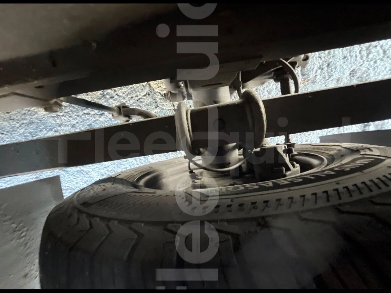 Mercedes-Benz Ibis 616 CDI/ Euro 3 -115 Kw - 7 Mt - axel 2 air springs 2 left