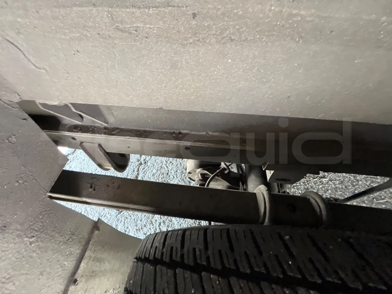 Mercedes-Benz Ibis 616 CDI/ Euro 3 -115 Kw - 7 Mt - axel 2 air springs 1 right