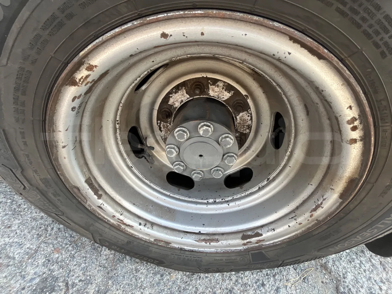 Mercedes-Benz Ibis 616 CDI/ Euro 3 -115 Kw - 7 Mt - axle 2 discs left