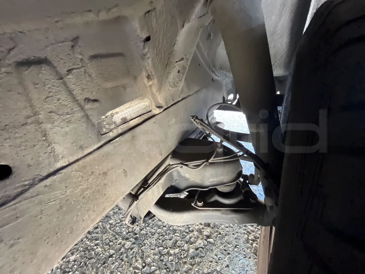 Mercedes-Benz Ibis 616 CDI/ Euro 3 -115 Kw - 7 Mt - front air springs right