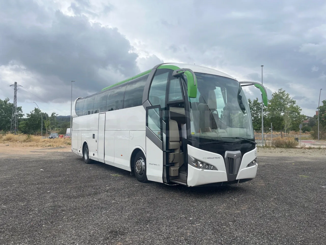 Man TITANIUM 18.480 RATIO/EURO4-353KW-12.2MT - air conditioning compressor (mandatory  for bus to scrap)