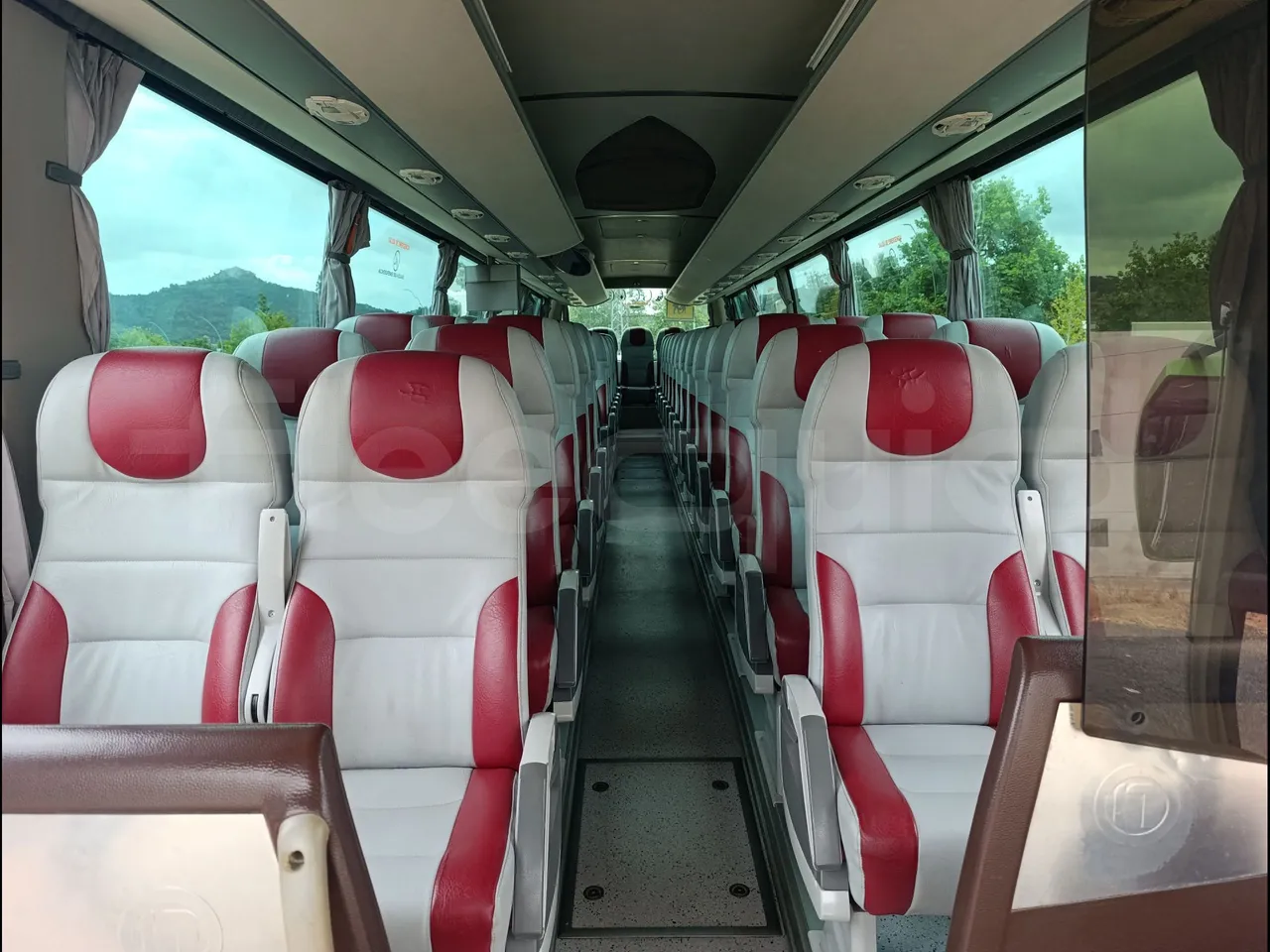 Man TITANIUM 18.480 RATIO/EURO4-353KW-12.2MT - interior reverse seats driver height (mandatory for bus to scrap)