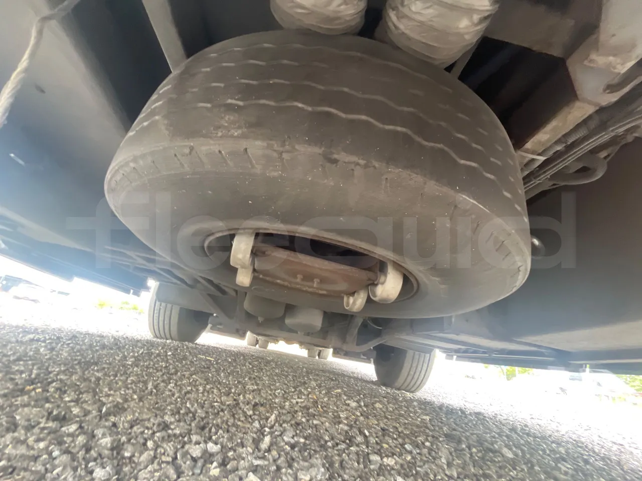 Man TITANIUM 18.480 RATIO/EURO4-353KW-12.2MT - front undercarriage from front