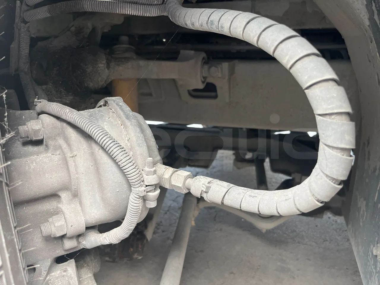 Temsa Tourmalin - axle 2 caliper brakes left