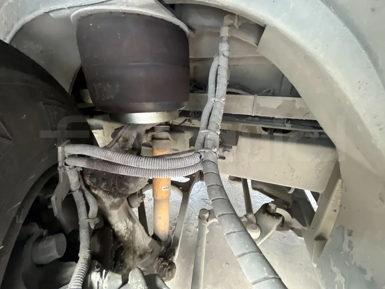 Temsa Tourmalin - front brake calipers right